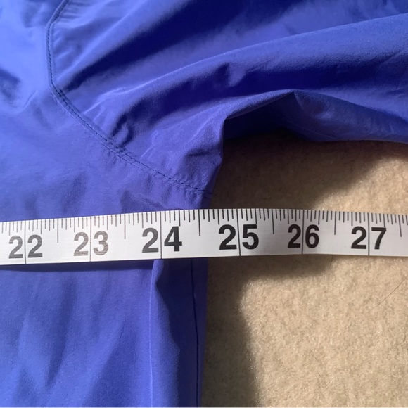 Vineyard Vines lightweight jacket large - Picture 7 of 8